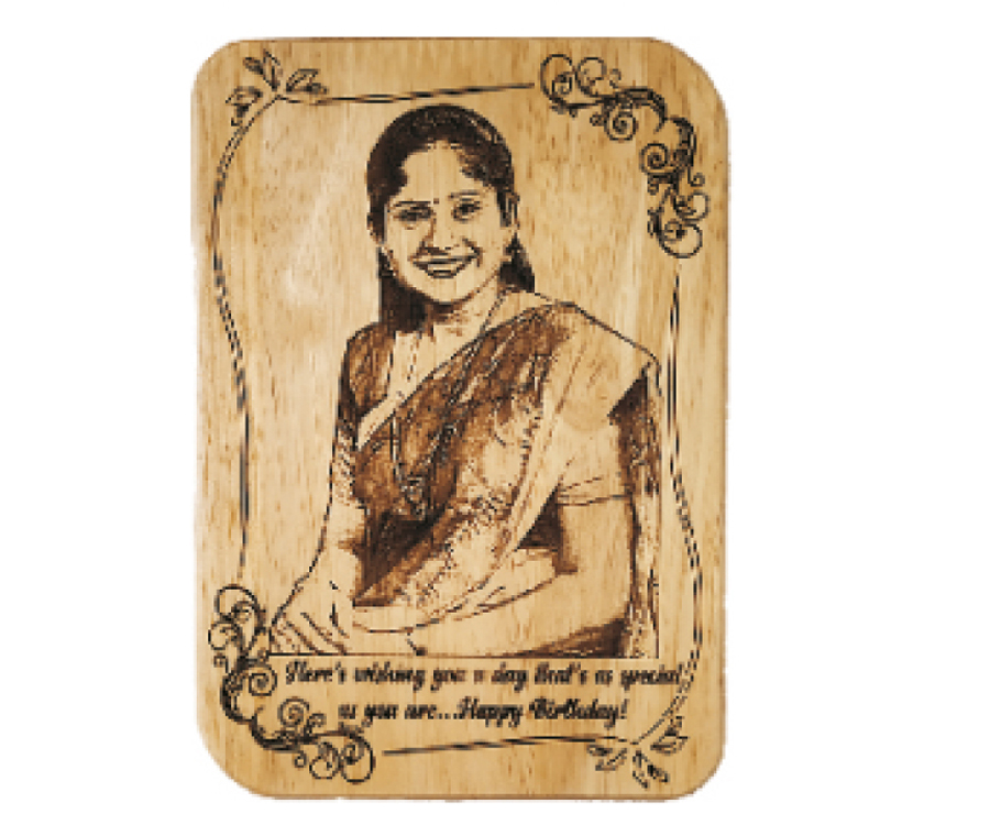 Heart Shaped Wooden Sketch Frame For Couple | Memorable gift for him | –  BBD GIFTS